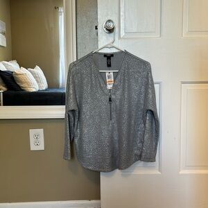 NWT Alfani Silver Top with Zipper